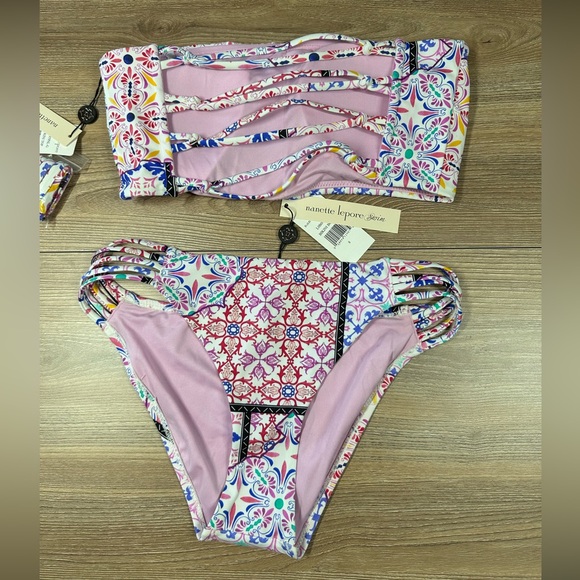 nanette lepore Turkish tile bandeau bikini set Size 8 NWT - Picture 2 of 10